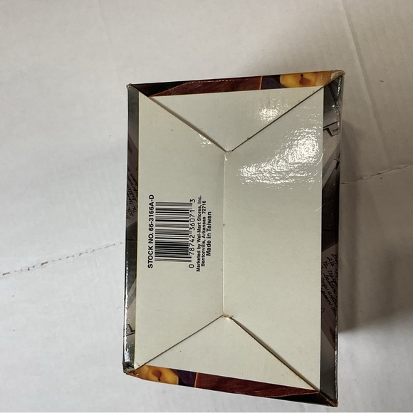 New in Box Vintage Recipe Box - Picture 9 of 9